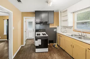 1507 1/2 Holly St, Austin, TX 78702 - Photo 12