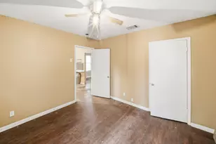 1507 1/2 Holly St, Austin, TX 78702 - Photo 20
