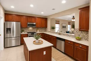 704 Independence Creek Ln, Georgetown, TX 78633 - Photo 6