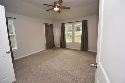 21209 Santa Carlo Avenue, Lago Vista, TX 78645 - Photo 16