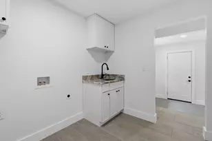 8312 Adirondack Trail, Austin, TX 78759 - Photo 26
