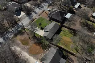 200 E Keanahalululu Ln, Bastrop, TX 78602 - Photo 28