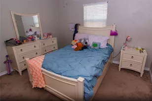 200 E Keanahalululu Ln, Bastrop, TX 78602 - Photo 14