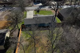 200 E Keanahalululu Ln, Bastrop, TX 78602 - Photo 24