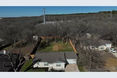 200 E Keanahalululu Lane #R, Bastrop, TX 78602 - Photo 32