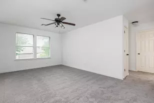 289 Serene Hollow Ln, Buda, TX 78610 - Photo 12