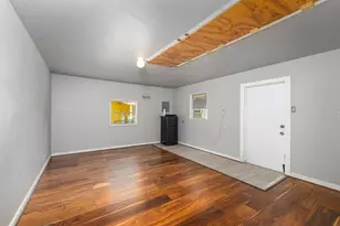 6107 Felix Ave, Austin, TX 78741 - Photo 28