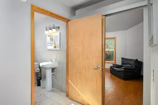 6107 Felix Ave, Austin, TX 78741 - Photo 12