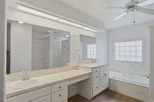 266 Turkey Run, Meadowlakes, TX 78654 - Photo 18