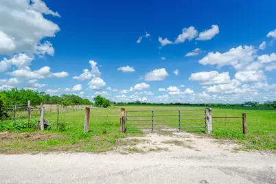 3109 Tenney Creek Road, Luling, TX 78648 - Photo 6