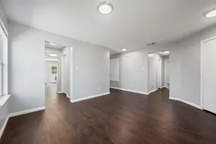 2100 Boyer Dr, Taylor, TX 76574 - Photo 22