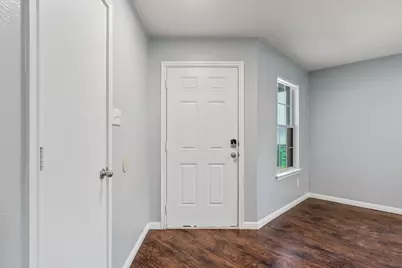 2100 Boyer Drive, Taylor, TX 76574 - Photo 6
