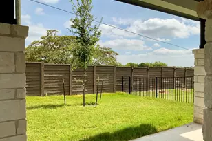 2204 Cornfield Dr, Pflugerville, TX 78660 - Photo 14