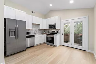 1015 E Yager Ln, Austin, TX 78753 - Photo 6
