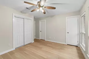 1015 E Yager Ln, Austin, TX 78753 - Photo 16