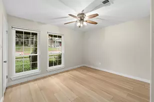 1015 E Yager Ln, Austin, TX 78753 - Photo 14