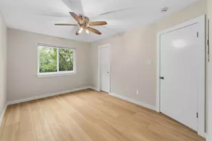 1015 E Yager Ln, Austin, TX 78753 - Photo 10