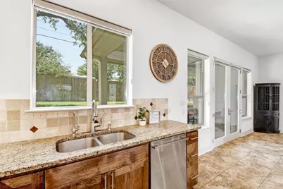 1006 Lipan Trail, Austin, TX 78733 - Photo 10