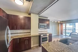 800 Brazos St, Austin, TX 78701 - Photo 4