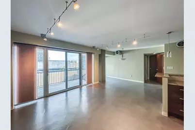 800 Brazos Street #1006, Austin, TX 78701 - Photo 10