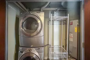 800 Brazos St, Austin, TX 78701 - Photo 20