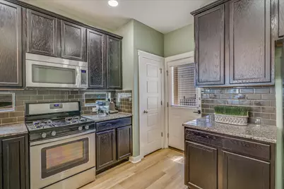 2101 Rivers Edge Way #29, Austin, TX 78741 - Photo 2
