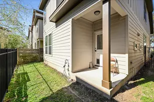 2101 Rivers Edge Way, Austin, TX 78741 - Photo 12