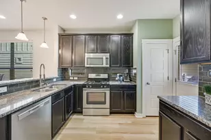 2101 Rivers Edge Way, Austin, TX 78741 - Photo 36