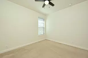 2101 Rivers Edge Way, Austin, TX 78741 - Photo 10