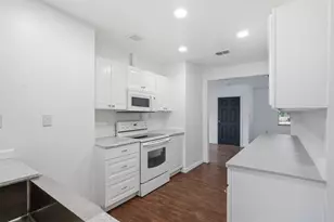 7606 Williamson Creek Drive, Austin, TX 78736 - Photo 14
