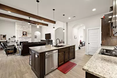 217 Oak Hill Drive, Liberty Hill, TX 78642 - Photo 14