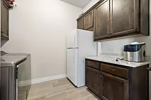 217 Oak Hill Dr, Liberty Hill, TX 78642 - Photo 24