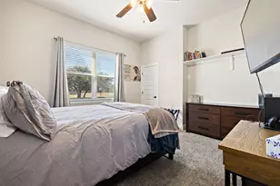 217 Oak Hill Dr, Liberty Hill, TX 78642 - Photo 22