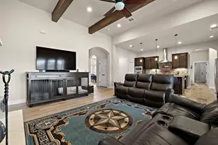 217 Oak Hill Dr, Liberty Hill, TX 78642 - Photo 10