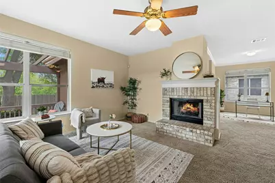 1115 Blackthorn Drive, Pflugerville, TX 78660 - Photo 4