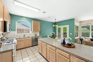 1115 Blackthorn Dr, Pflugerville, TX 78660 - Photo 6