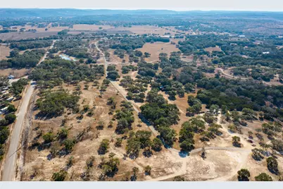 101 Mystic Overlook Drive, Dripping Springs, TX 78620 - Photo 26
