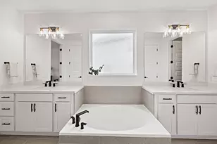 8600 Lefrak Dr, Austin, TX 78744 - Photo 24