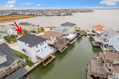 430 Amanda Circle, Galveston, TX 77554 - Photo 6