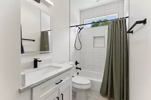 5305 Ledesma Rd, Austin, TX 78721 - Photo 22