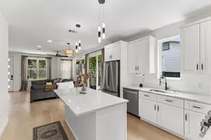 5305 Ledesma Rd, Austin, TX 78721 - Photo 8