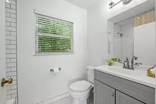 2401 Winsted Ln, Austin, TX 78703 - Photo 16