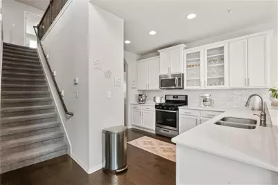 2304 S Lakeline Boulevard #251, Cedar Park, TX 78613 - Photo 8