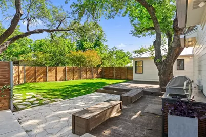 1402 Hutto Road, Georgetown, TX 78626 - Photo 26