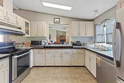 277 Mesquite Drive, Cedar Creek, TX 78612 - Photo 8