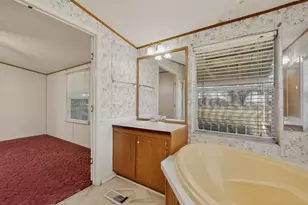 3 Miller St, Smithville, TX 78957 - Photo 10