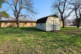 3 Miller St, Smithville, TX 78957 - Photo 24