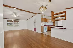 3 Miller St, Smithville, TX 78957 - Photo 4