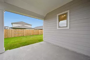 200 Melrose St, Hutto, TX 78634 - Photo 32