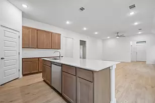 200 Melrose St, Hutto, TX 78634 - Photo 12